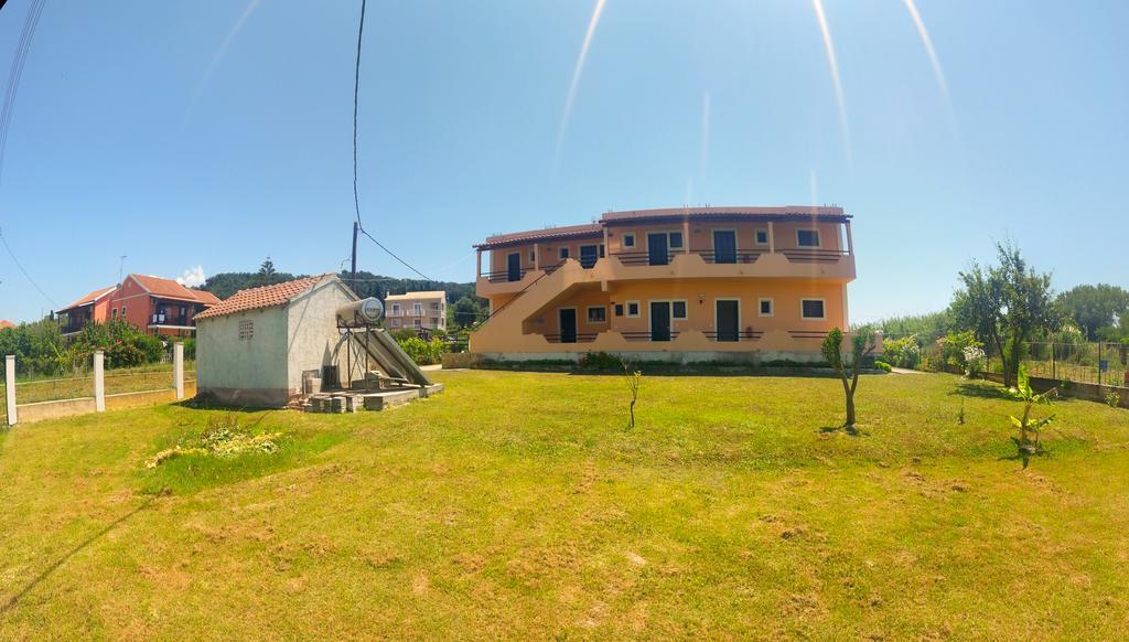 Feakes Apartments Arillas  Exterior photo