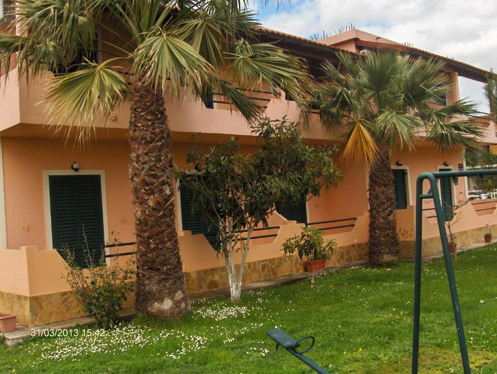 Feakes Apartments Arillas  Exterior photo
