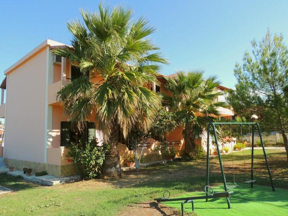 Feakes Apartments Arillas  Exterior photo